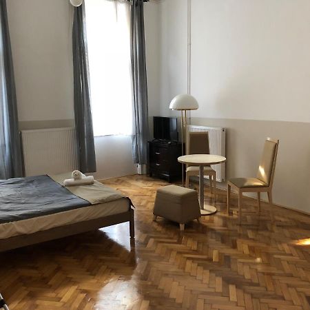 Downtown Apartment Budapeste Exterior foto